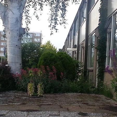 Homestay Dutchable Alphen aan den Rijn Exterior foto